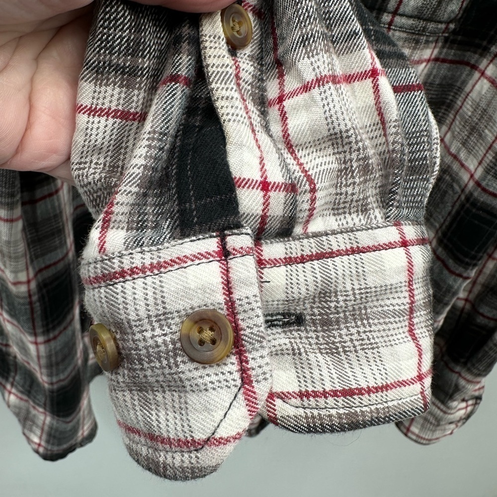 Carhartt heritage plaid relaxed fit men gorpcore outdoor cotton flannel. LARGE - Picture 8 of 11
